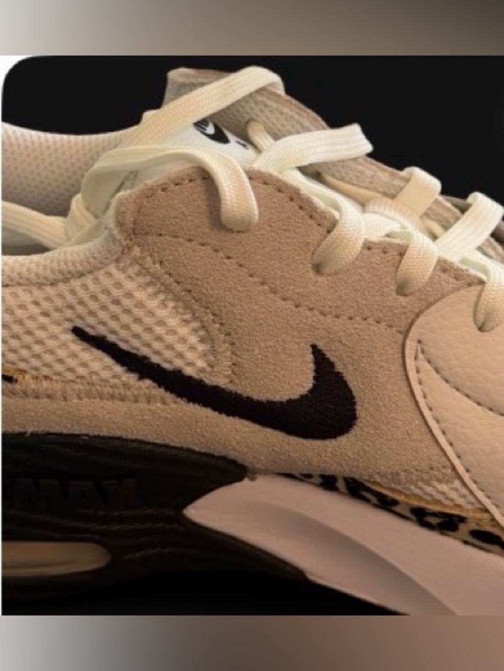 NIB Nike Air Max Excee Leopard Summit White Black Hemp Sneakers Sz 9 HQ2115-100 - Picture 3 of 8